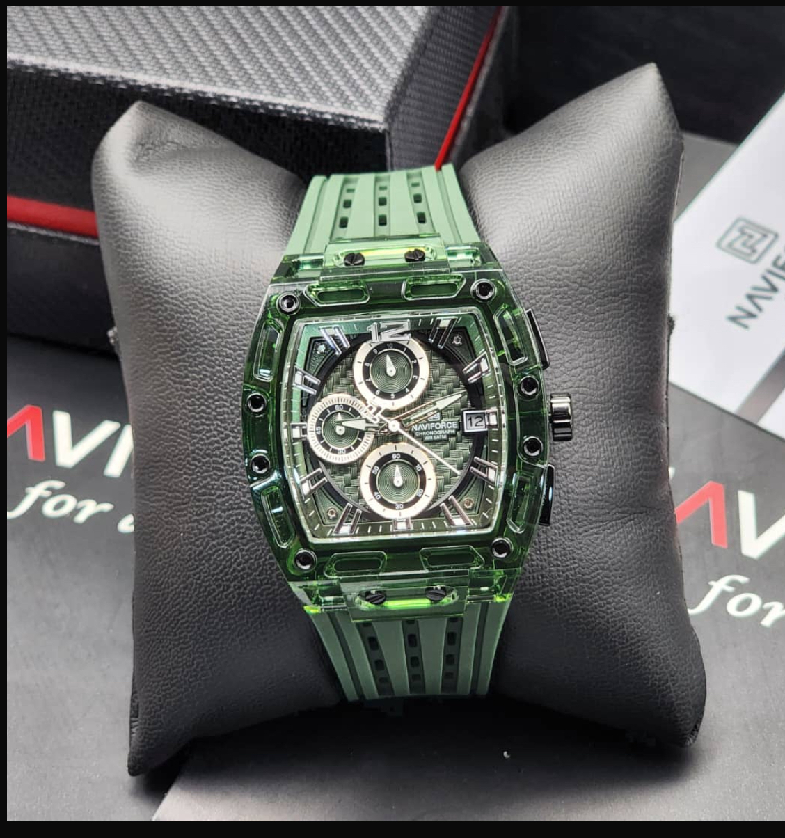 NAVIFORCE CHRONOGRAPH WRIST WATCH